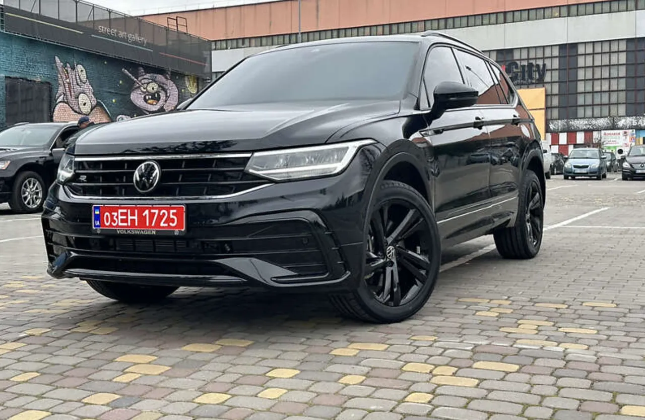 Volkswagen Tiguan R - фото 14