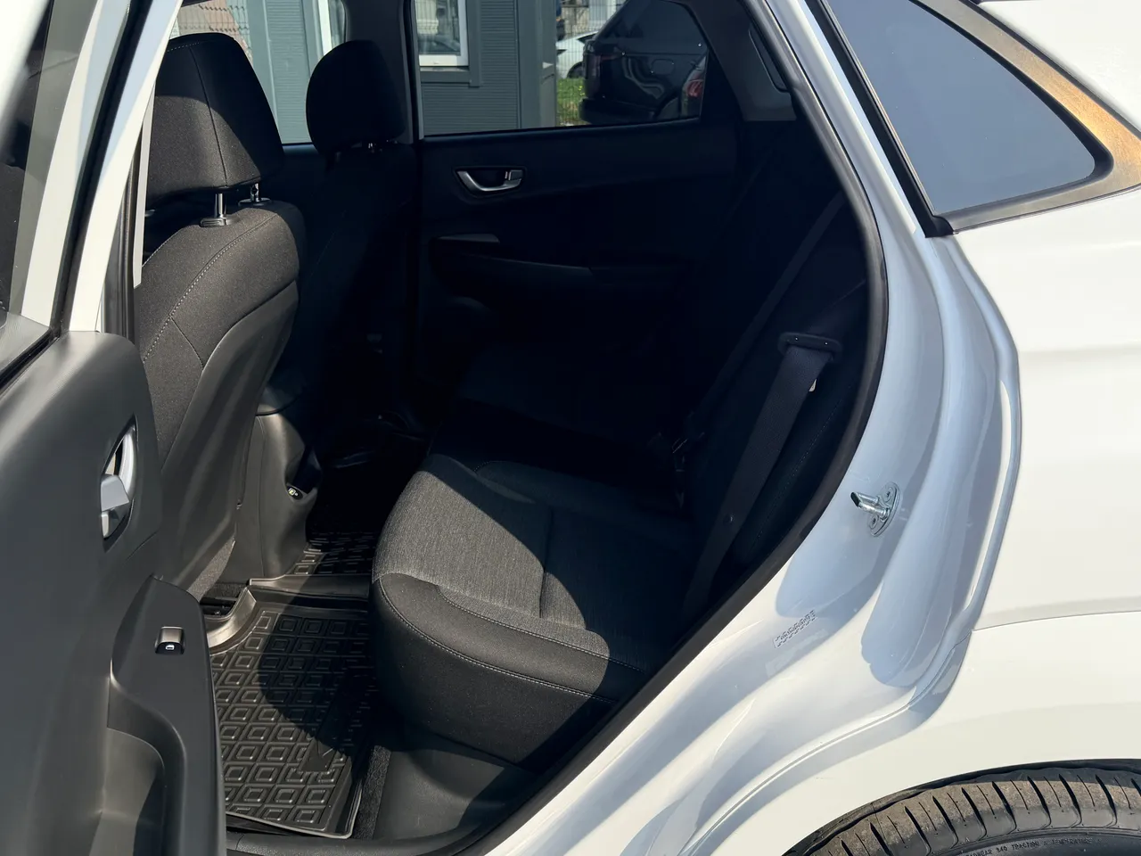 Hyundai Kona - фото 9