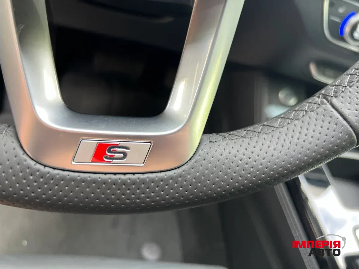 Audi Q5 - фото 5