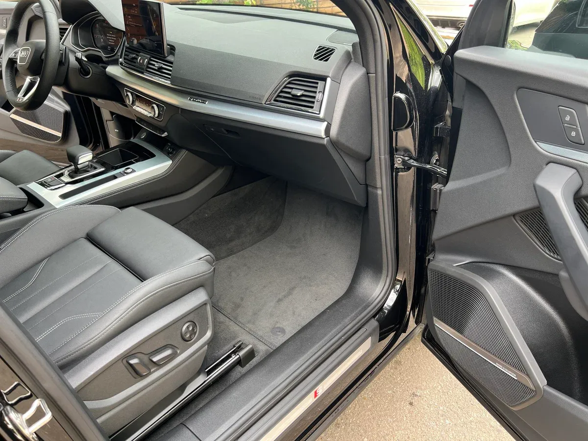 Audi Q5 - фото 7