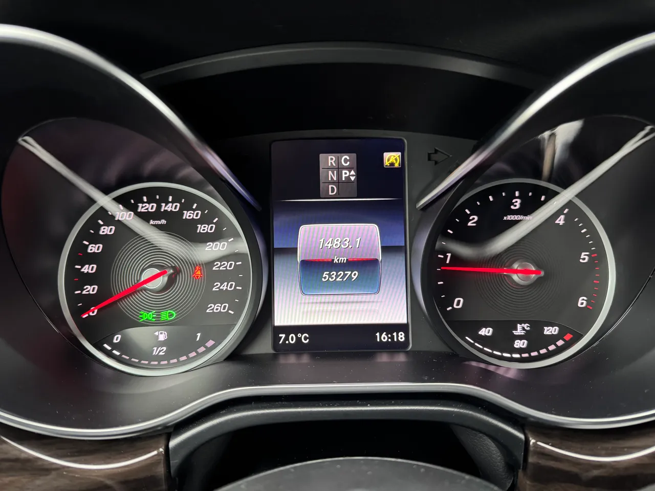 Mercedes-Benz V-Класс - фото 29