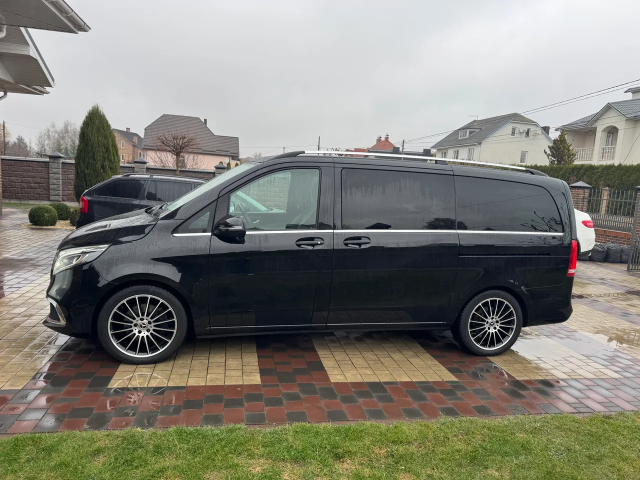 Mercedes-Benz V-Класс - фото 5