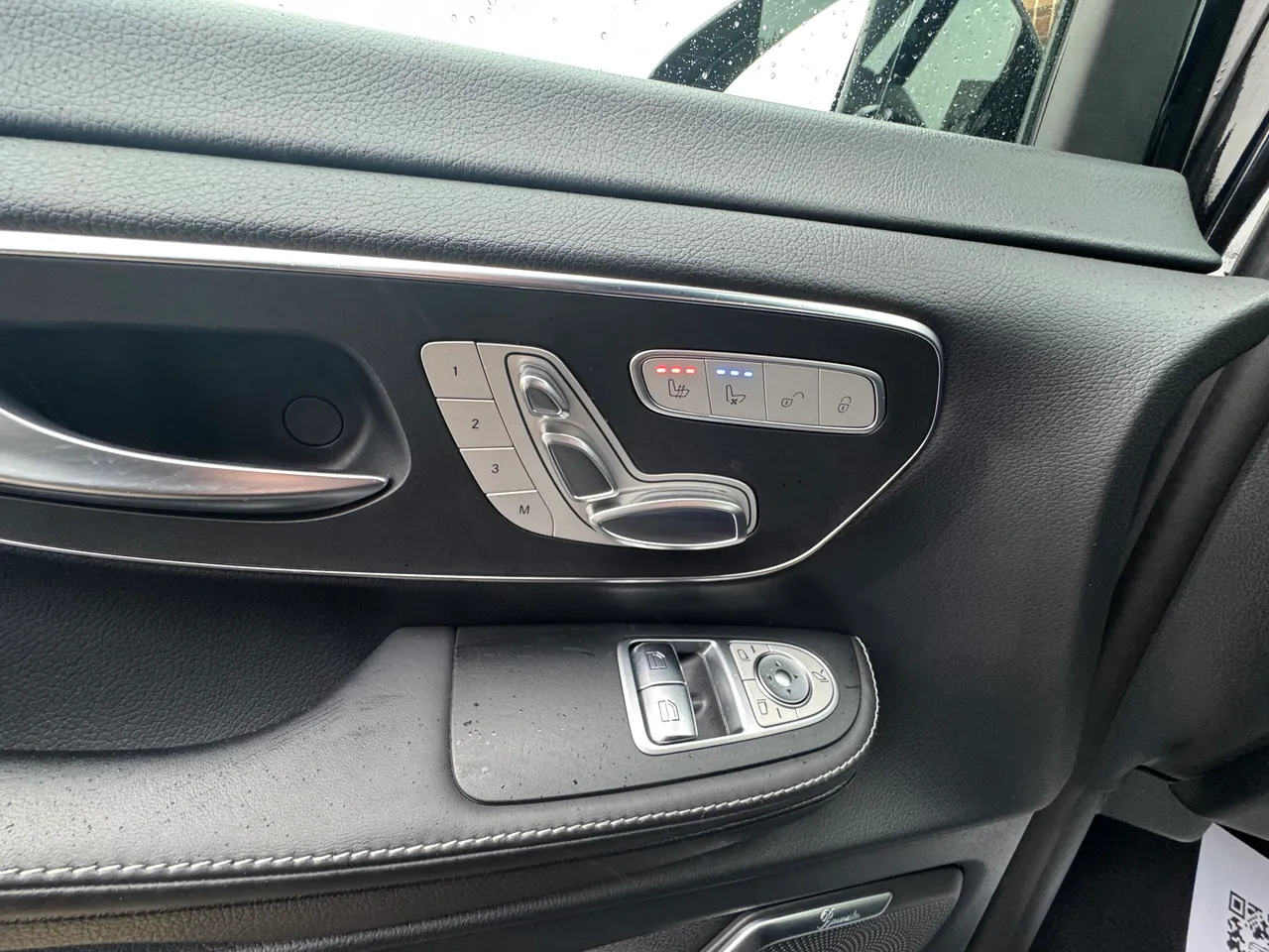 Mercedes-Benz V-Класс - фото 23