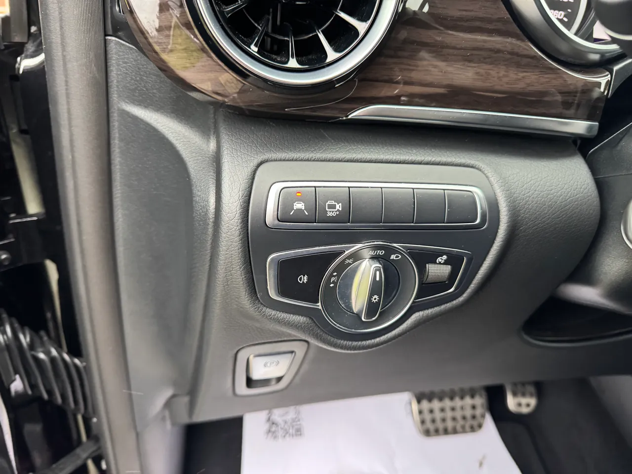 Mercedes-Benz V-Класс - фото 28