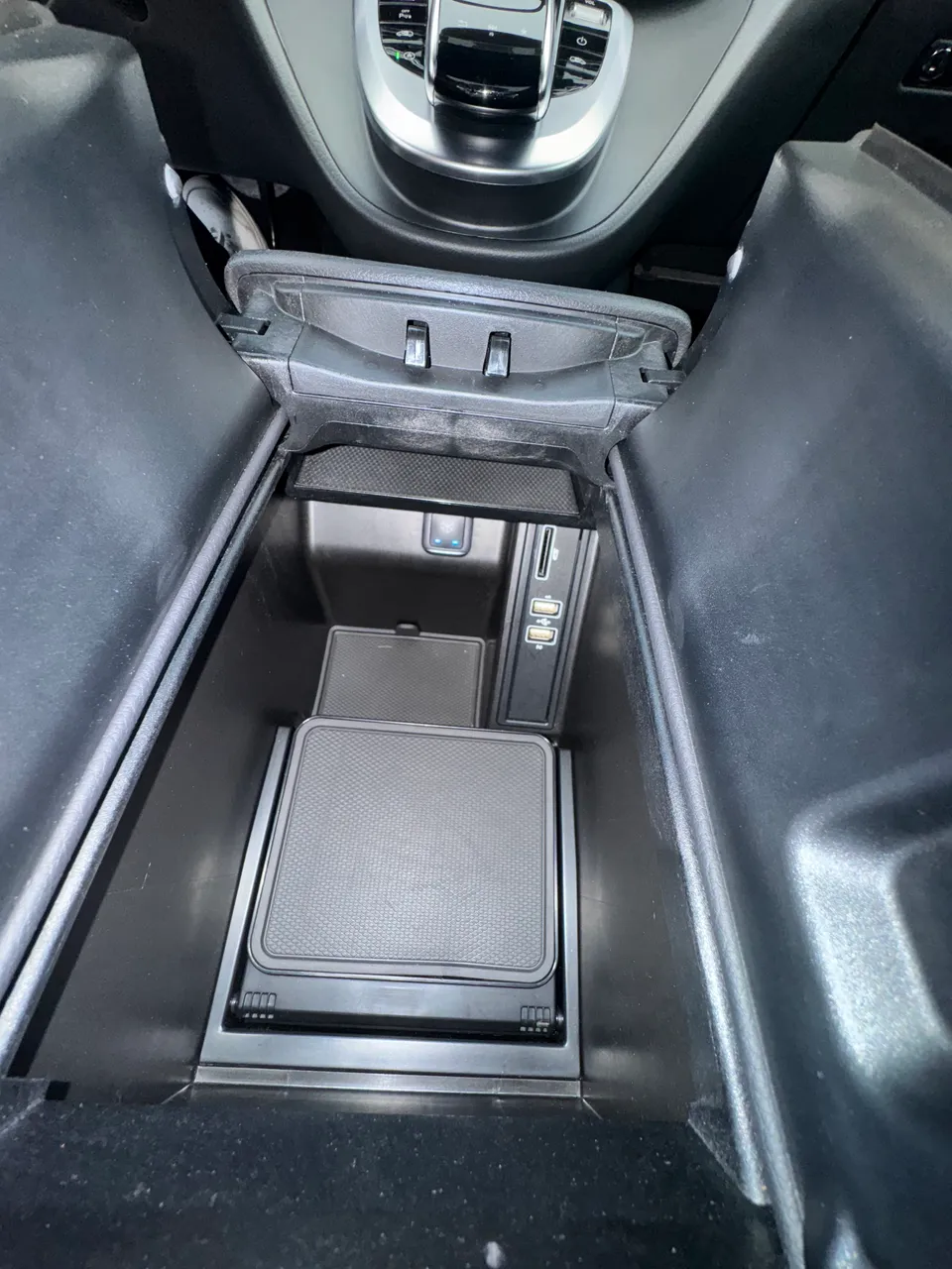 Mercedes-Benz V-Класс - фото 19