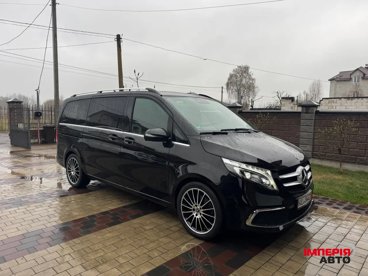 Mercedes-Benz V-Класс - фото 1