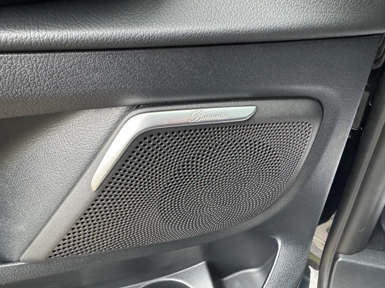 Mercedes-Benz V-Класс - фото 27