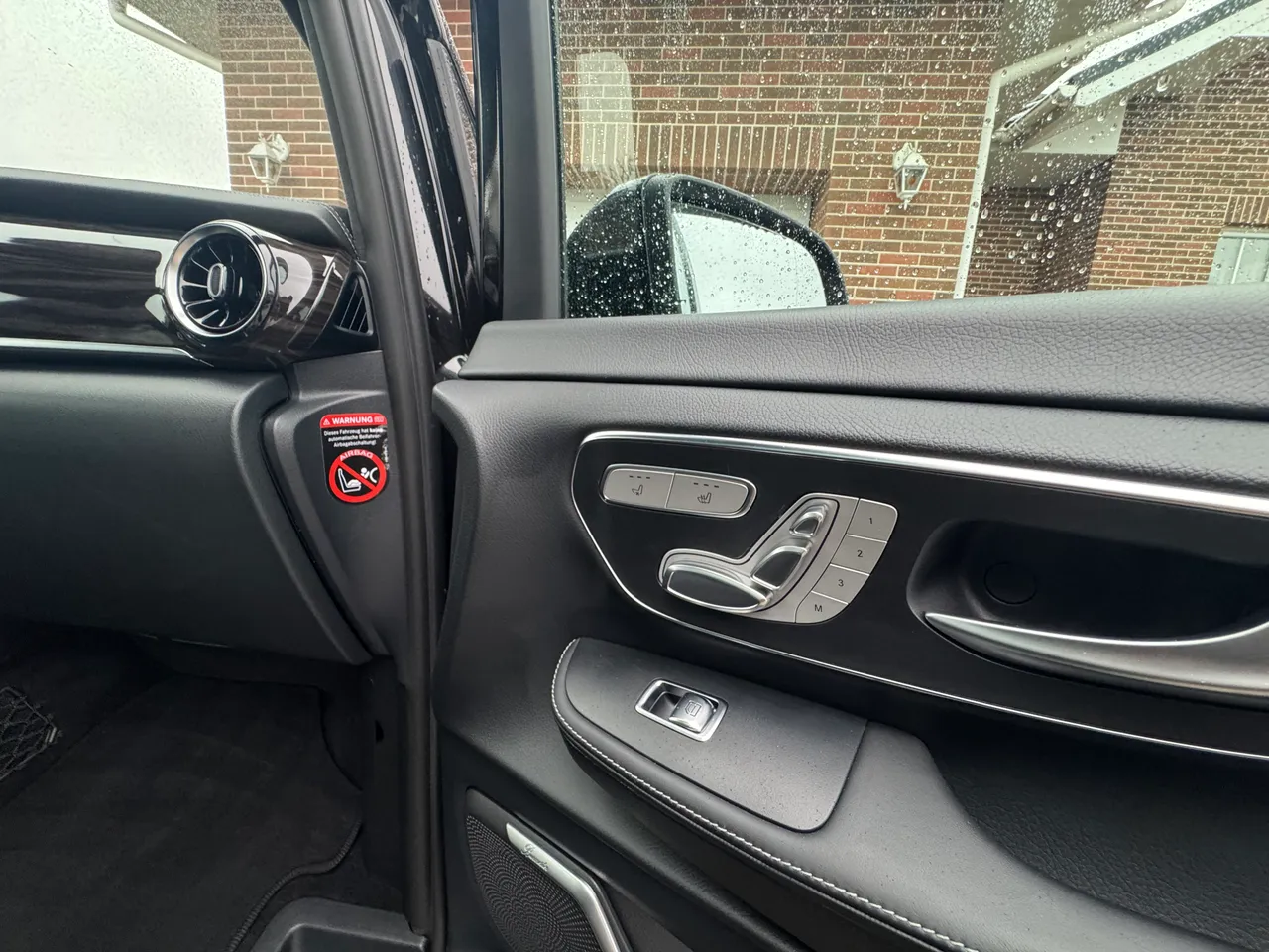 Mercedes-Benz V-Класс - фото 14