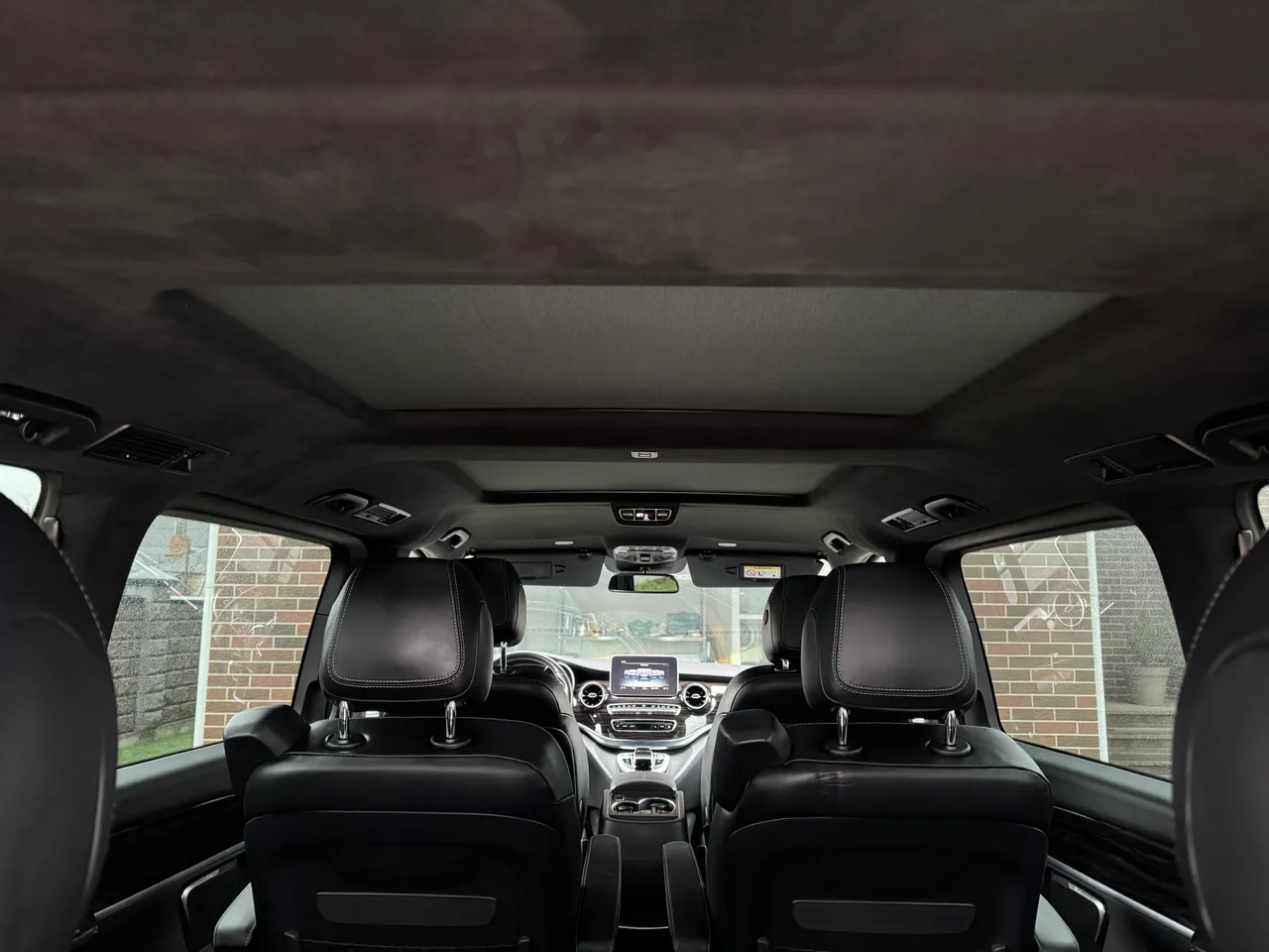 Mercedes-Benz V-Класс - фото 31