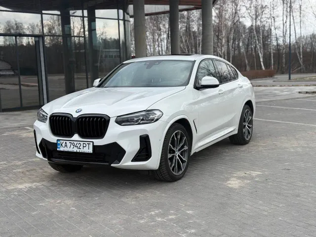 BMW X4 - фото 1