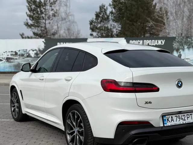 BMW X4 - фото 5