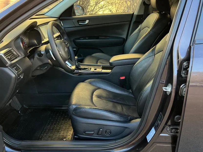 Kia Optima - фото 7