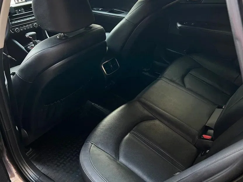 Kia Optima - фото 8