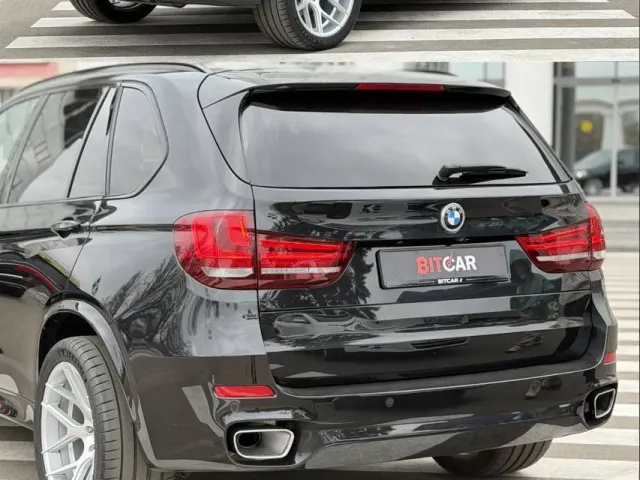 BMW X5 - фото 5