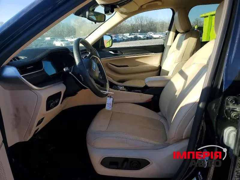 Jeep Grand Cherokee - фото 7