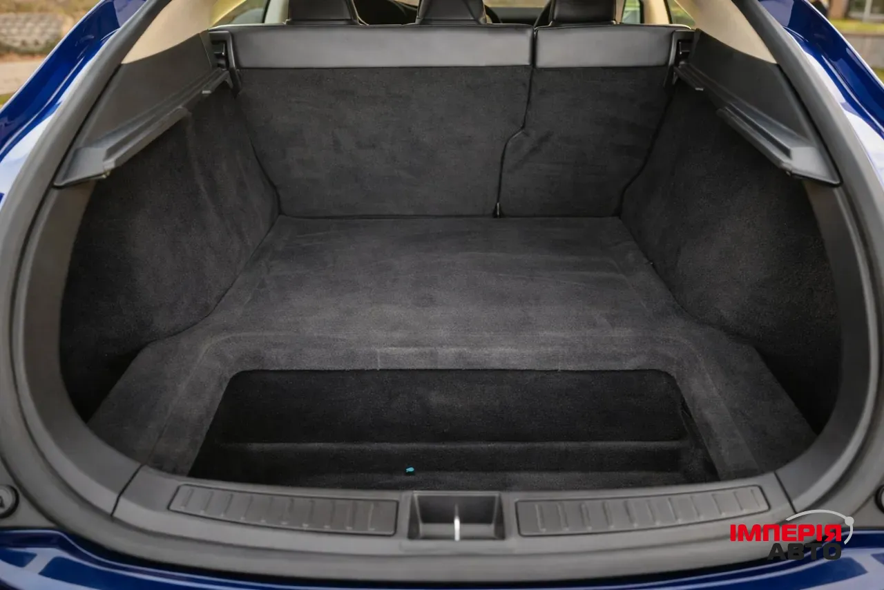 Tesla Model S - фото 12