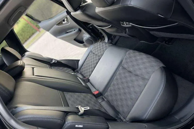 Nissan Rogue Sport - фото 13