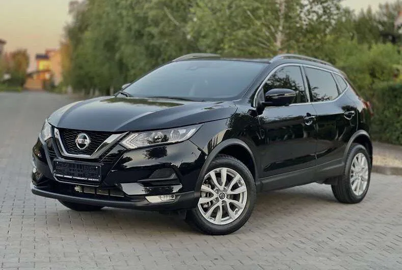 Nissan Rogue Sport - фото 1