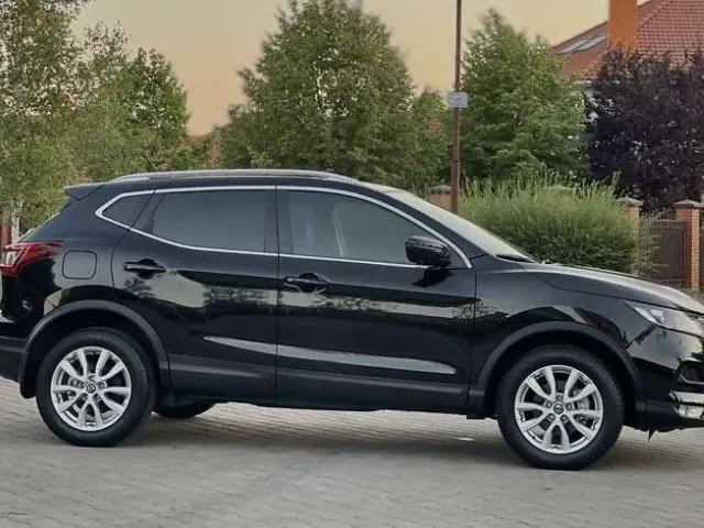 Nissan Rogue Sport - фото 4