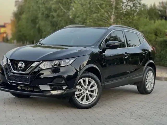 Nissan Rogue Sport - фото 1