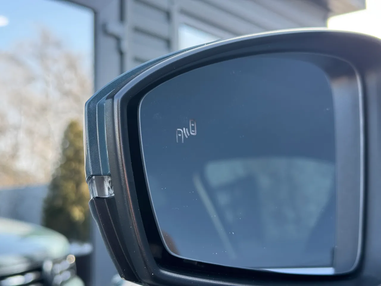 Volkswagen Tiguan - фото 17