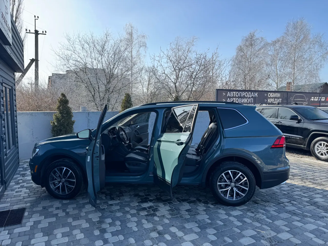 Volkswagen Tiguan - фото 16
