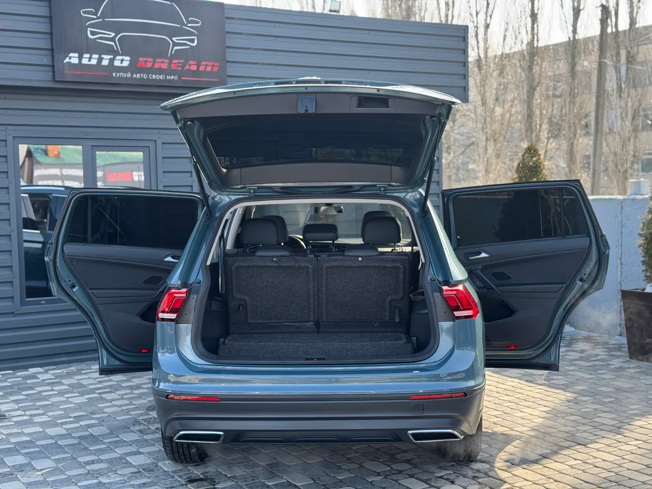 Volkswagen Tiguan - фото 30