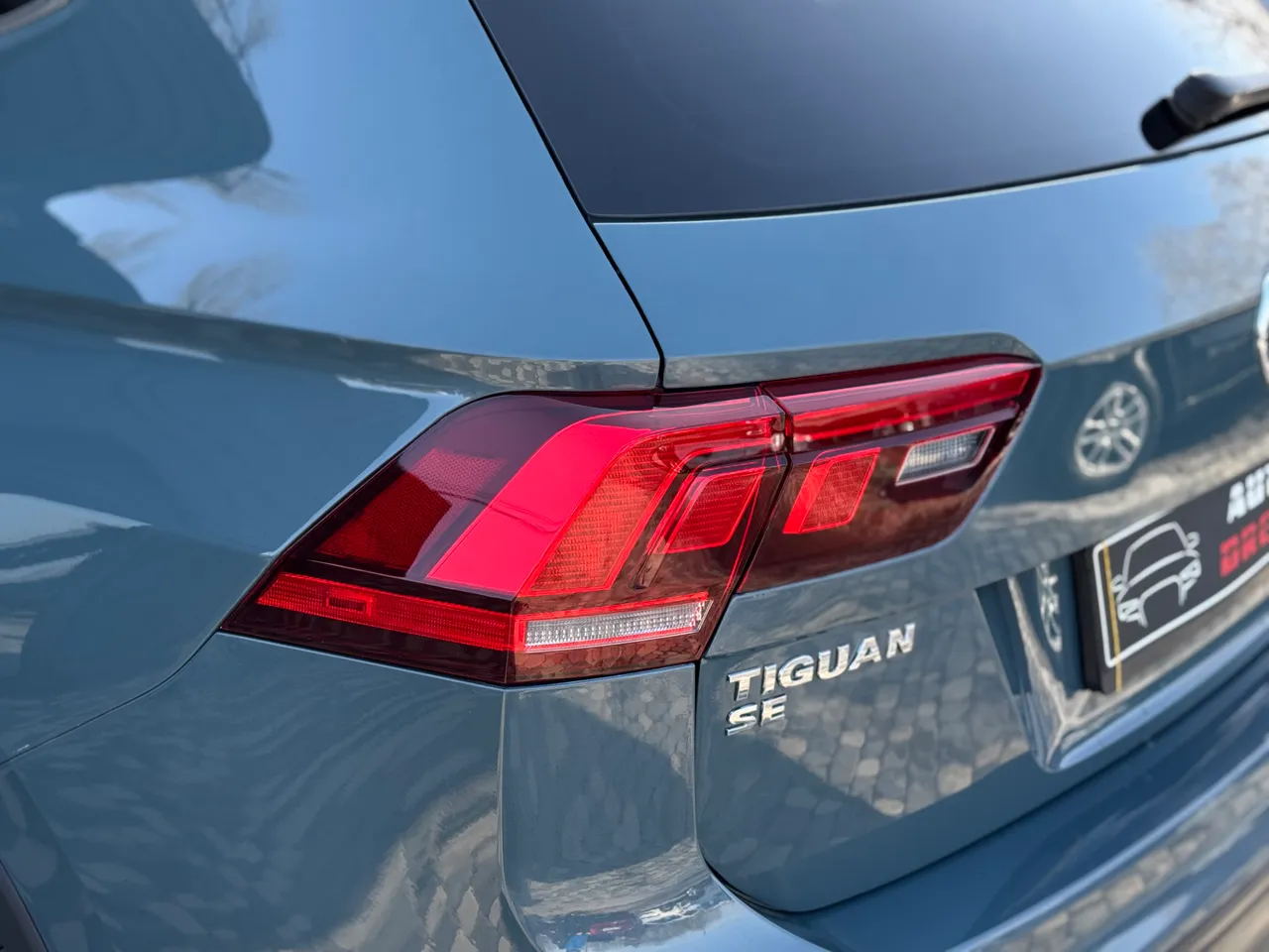 Volkswagen Tiguan - фото 14