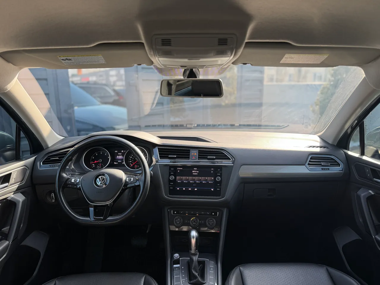 Volkswagen Tiguan - фото 19