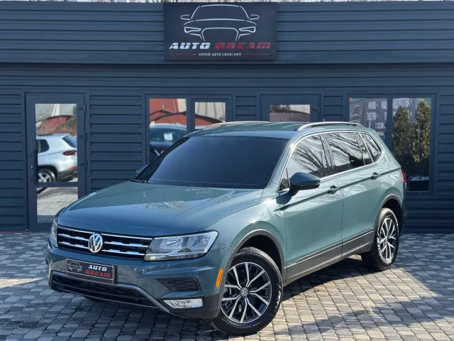 Volkswagen Tiguan - фото 1