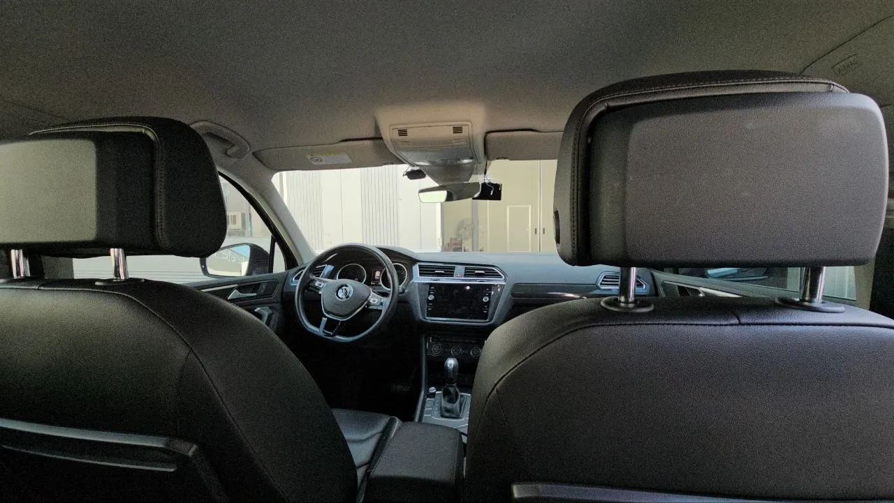 Volkswagen Tiguan - фото 13