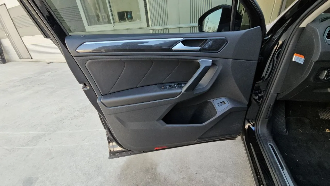 Volkswagen Tiguan - фото 19