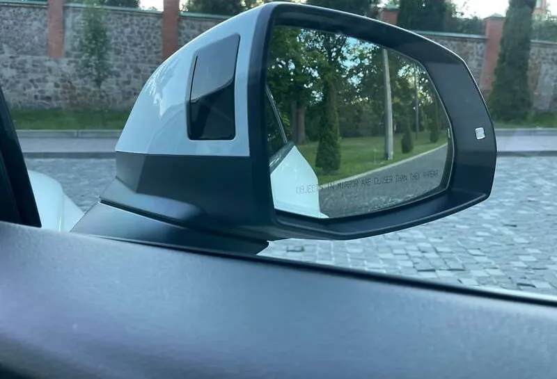 Audi Q5 - фото 13