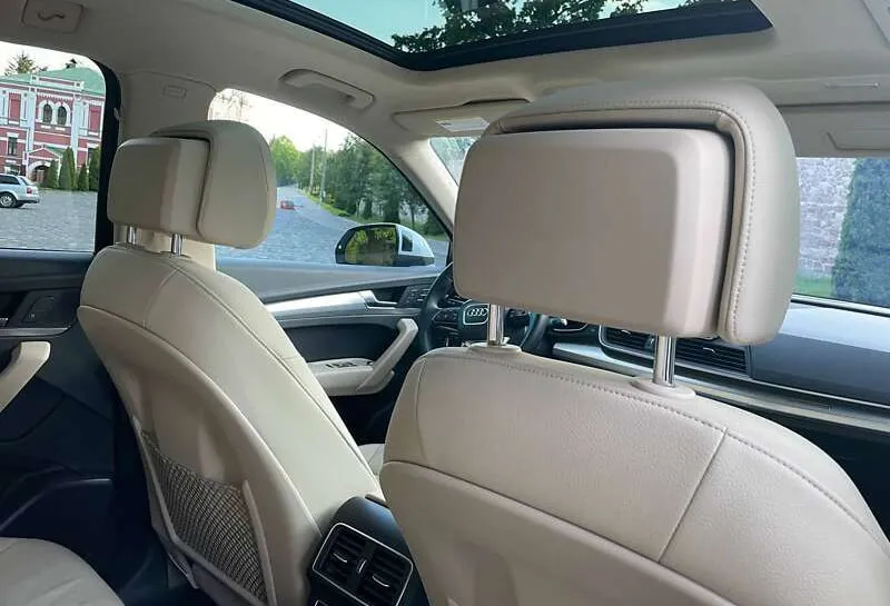Audi Q5 - фото 26