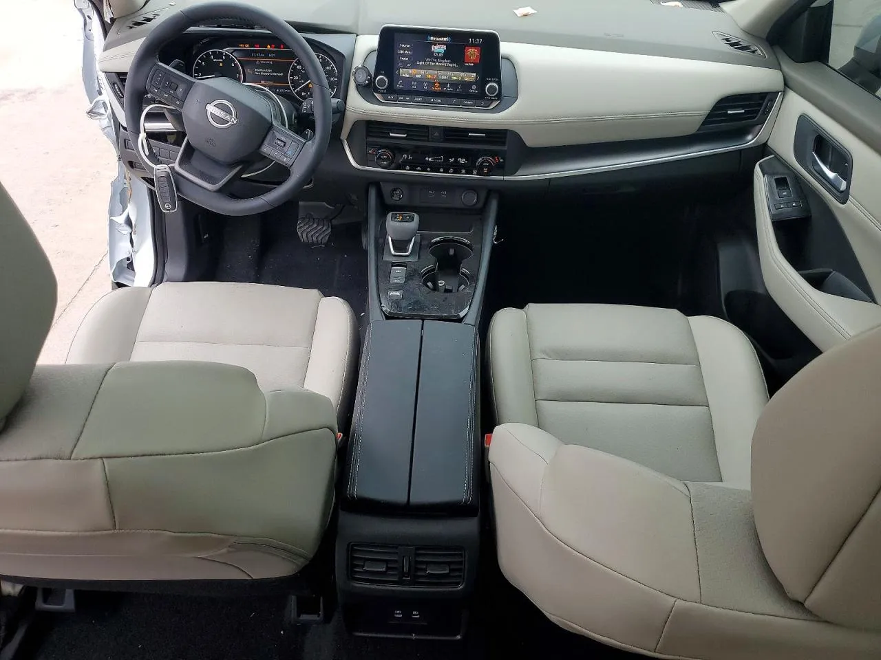 Nissan Rogue - фото 8