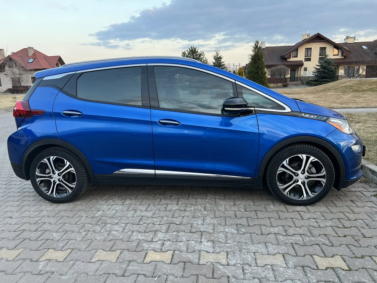 Chevrolet Bolt - фото 34