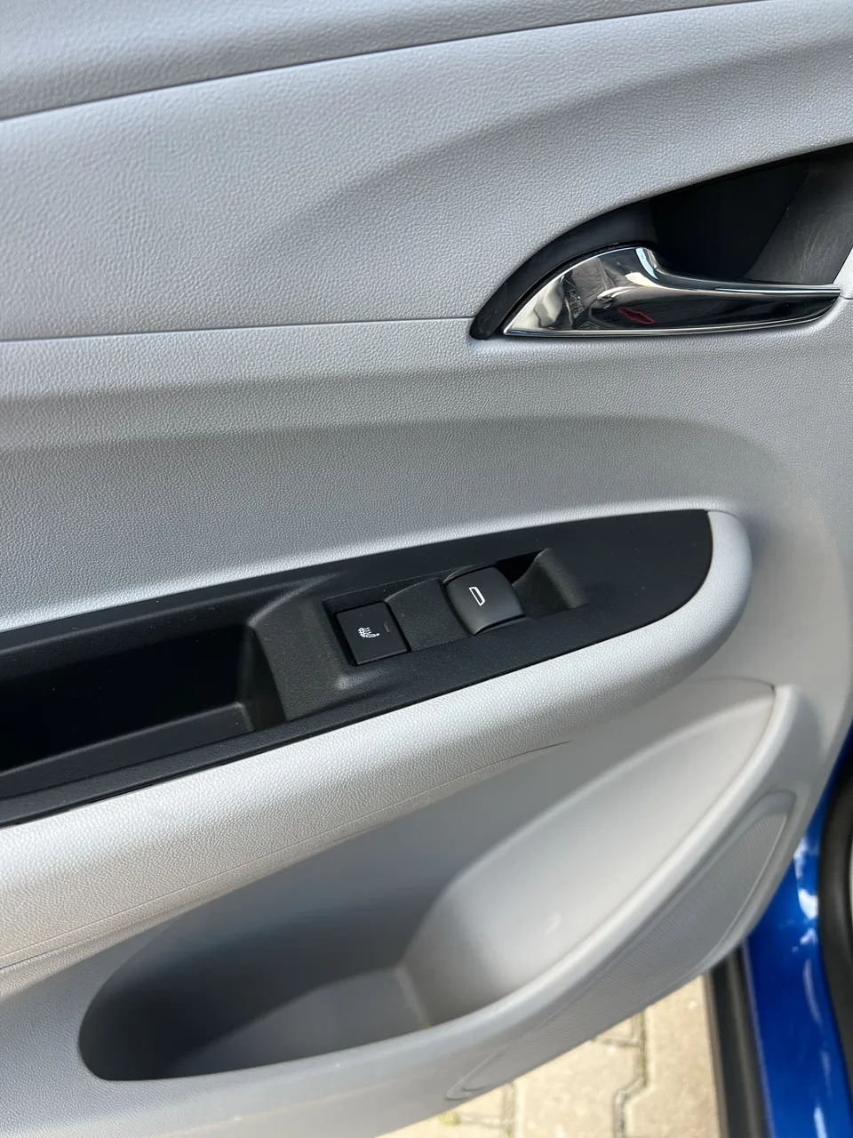 Chevrolet Bolt - фото 28