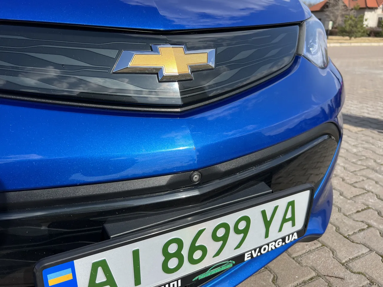 Chevrolet Bolt - фото 32