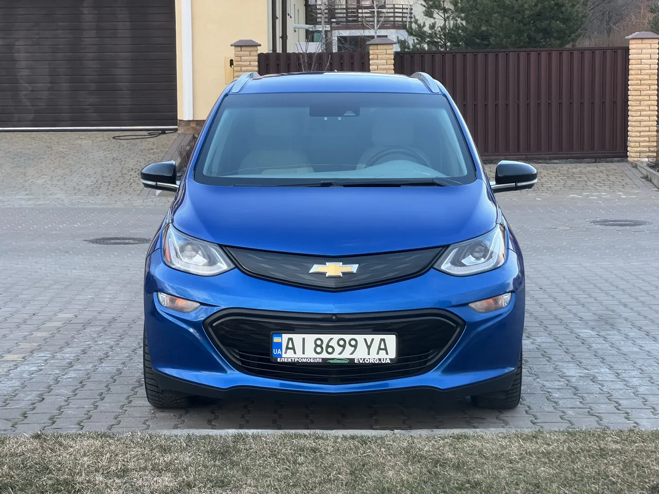 Chevrolet Bolt - фото 2