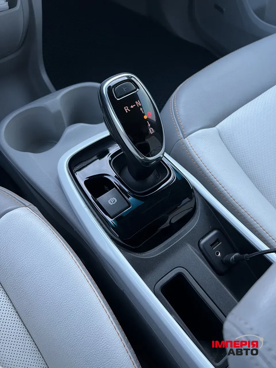 Chevrolet Bolt - фото 37