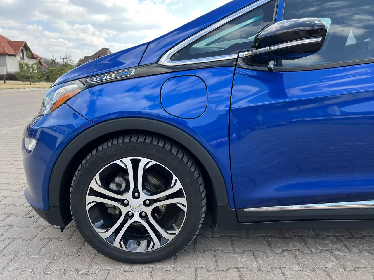 Chevrolet Bolt - фото 9