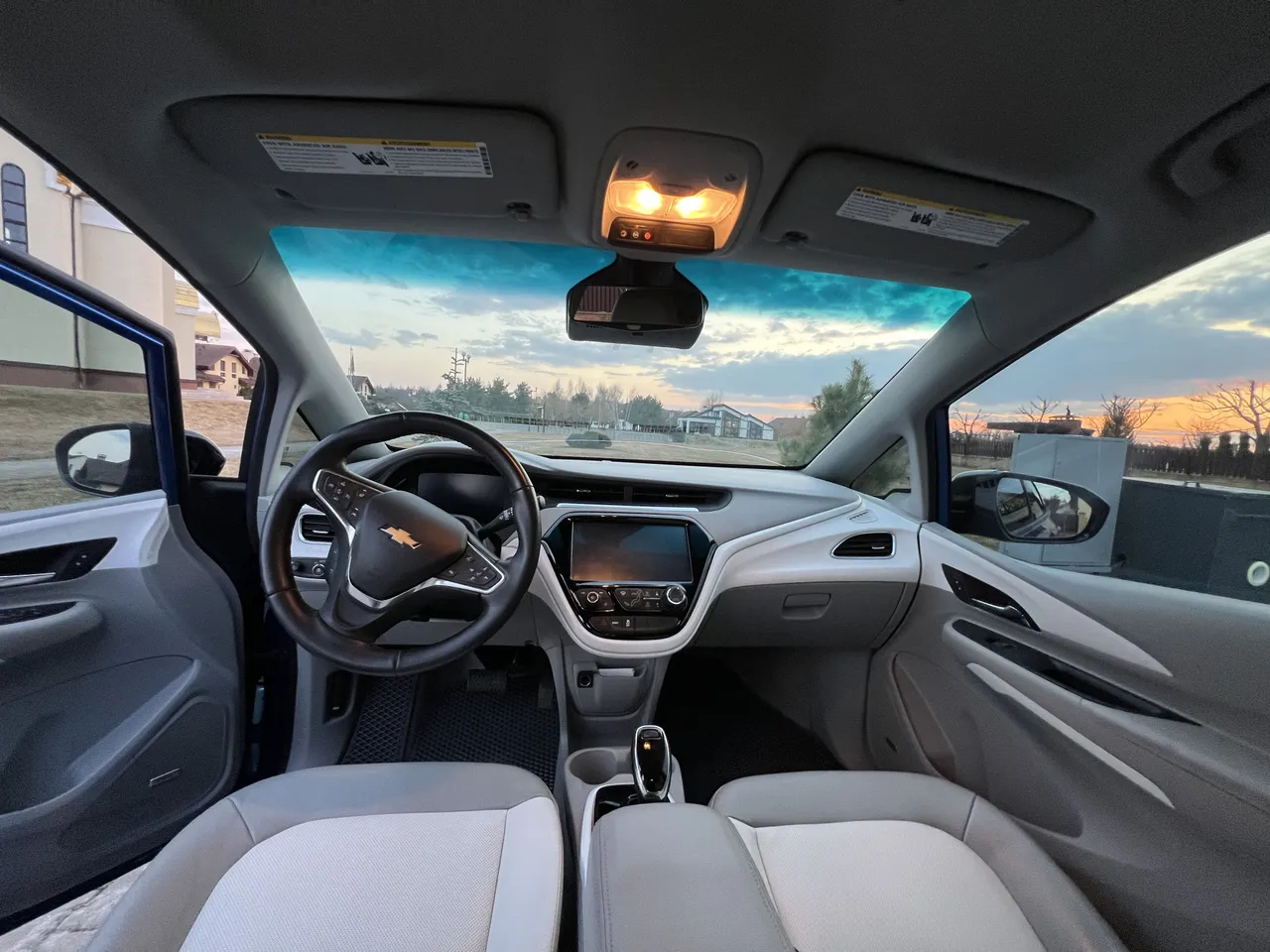 Chevrolet Bolt - фото 40