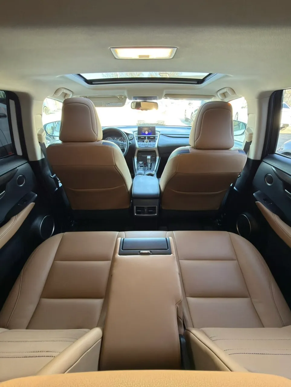 Lexus NX - фото 18