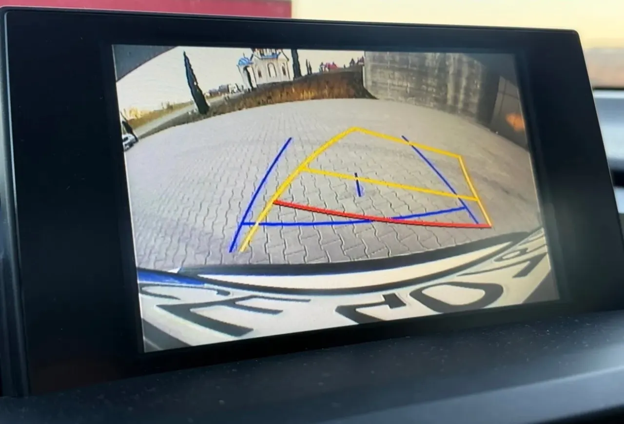 Lexus NX - фото 28