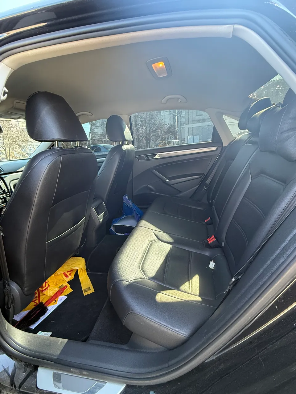 Volkswagen Passat - фото 12