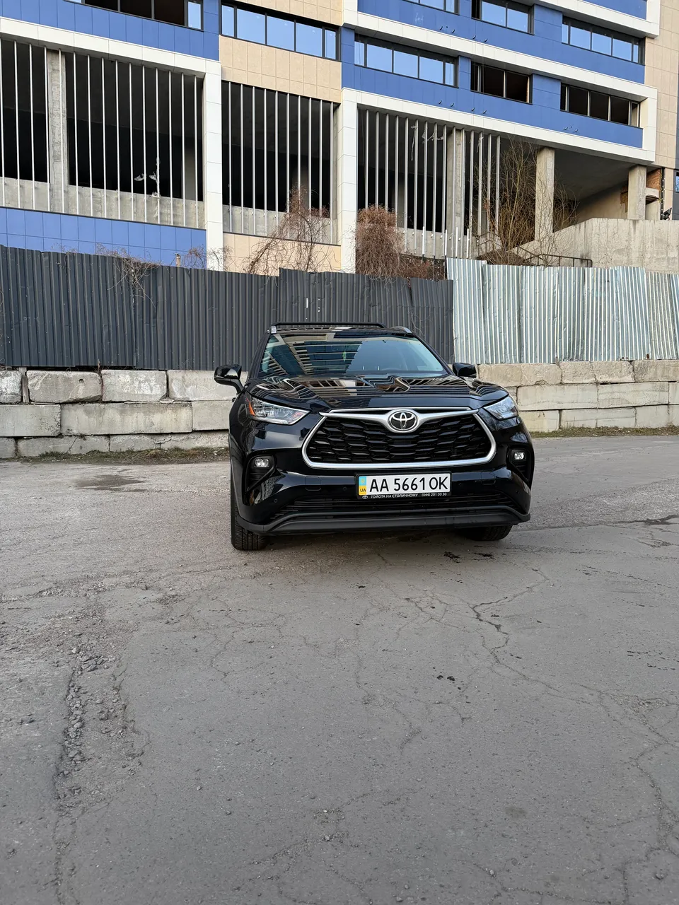 Toyota Highlander - фото 2