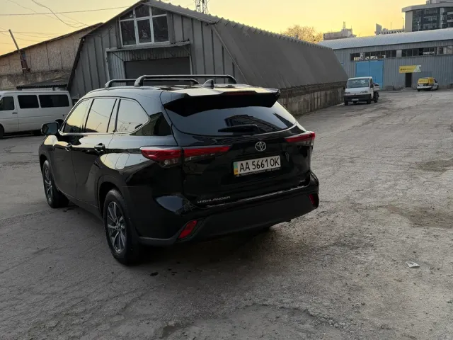 Toyota Highlander - фото 5