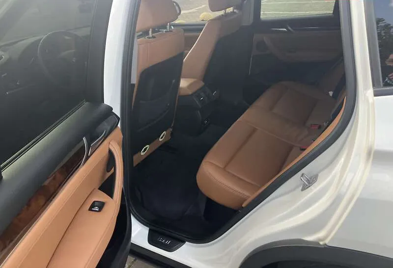 BMW X3 - фото 12
