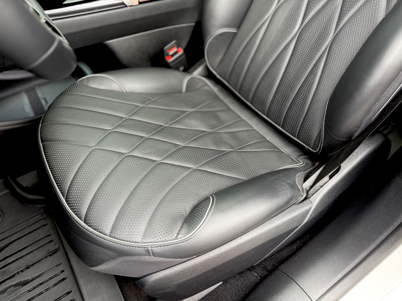 Mercedes-Benz EQS - фото 26