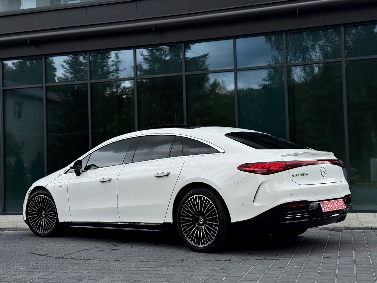 Mercedes-Benz EQS - фото 25